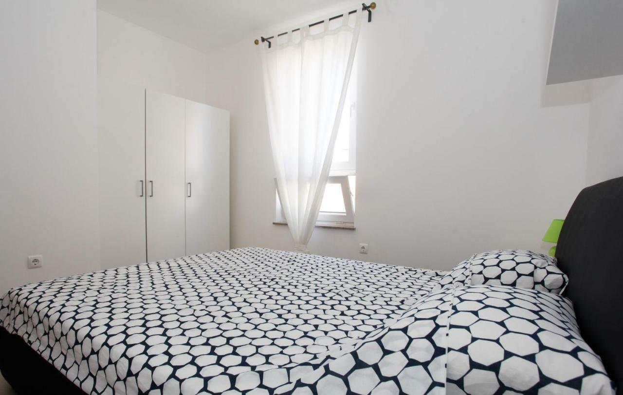 Apartman Kimi Šilo Exterior foto